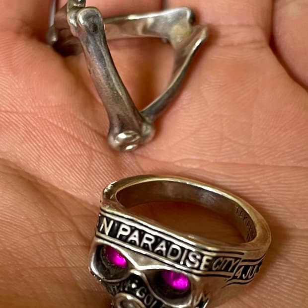 (Us 9.5) 솔로이스트 루비 스컬 링