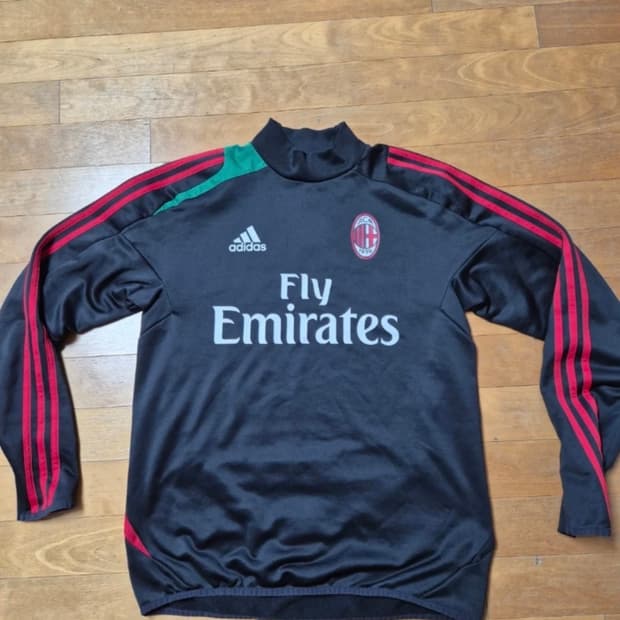 AC밀란 트레이닝 상의