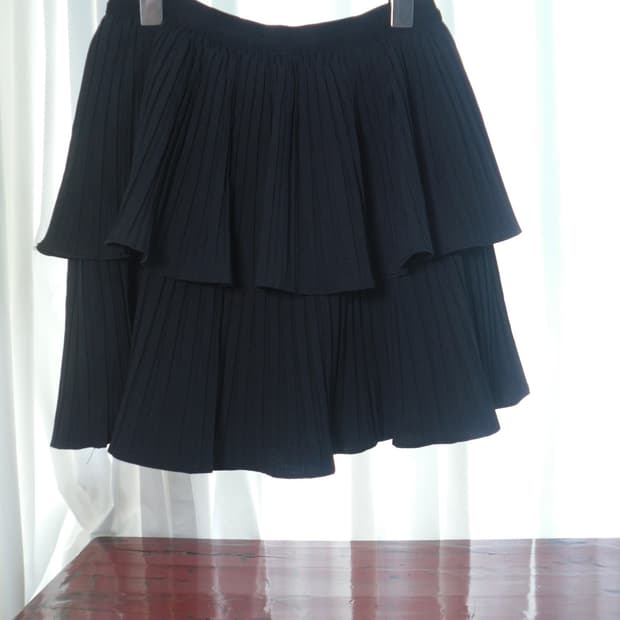 Black Pleated Tiered Mini Skirt