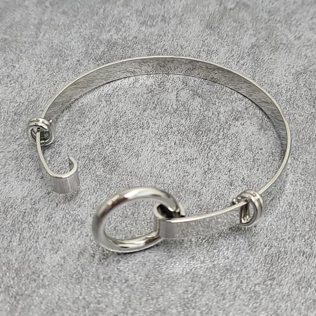 bangle bracelet