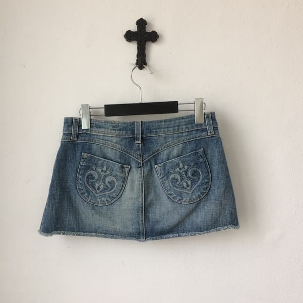 back pocket point mini skirt 