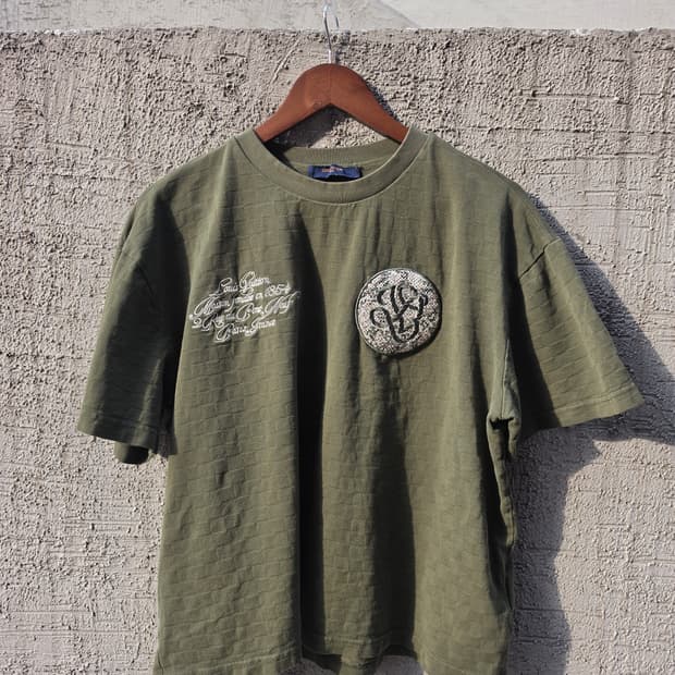 #루이비통 반팔 티셔츠 의류 - L