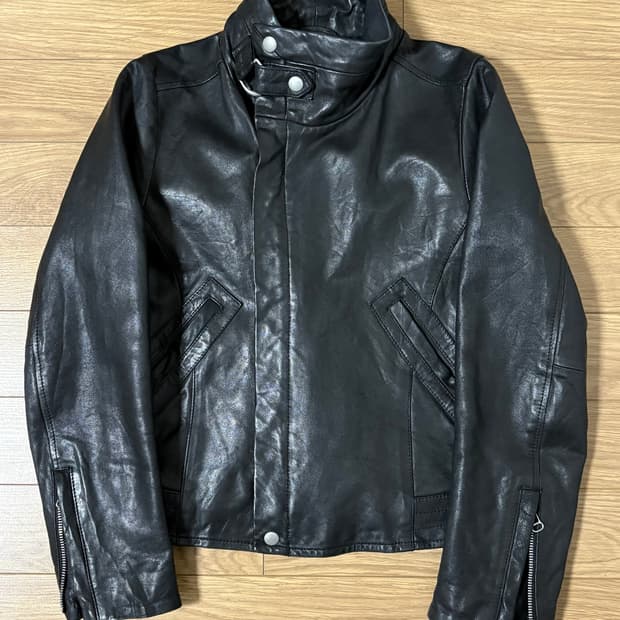 하이넥 레더 자켓