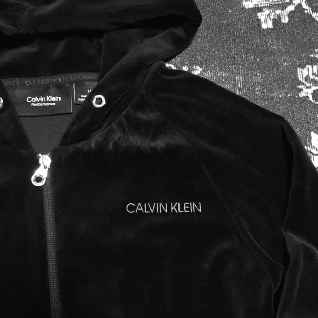 Calvin Klein Velvet Zip-Up L