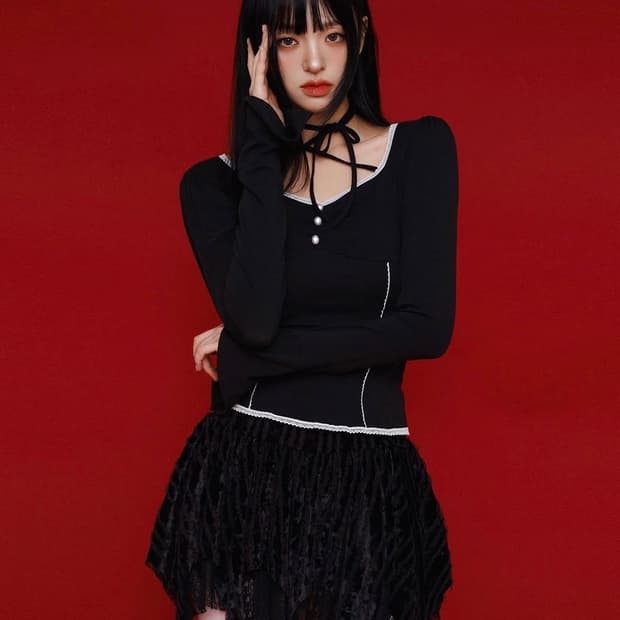 뉴얼린 리즈 셔링 롱스리브 긴팔 티셔츠 블라우스