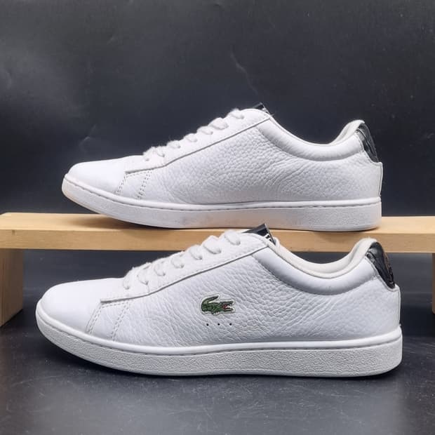 라코스테 여성스니커즈37 235
