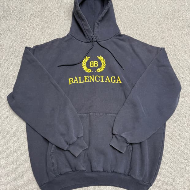 발렌시아가 월계수 후드티(정품)