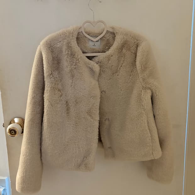 Mixxo_ 퍼 자켓 (s)