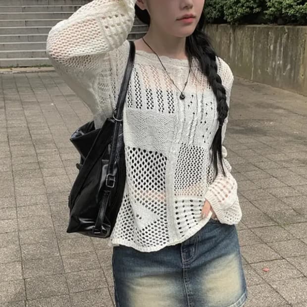 애니원모어 도네 펀칭 그물 루즈핏 니트 아이보리