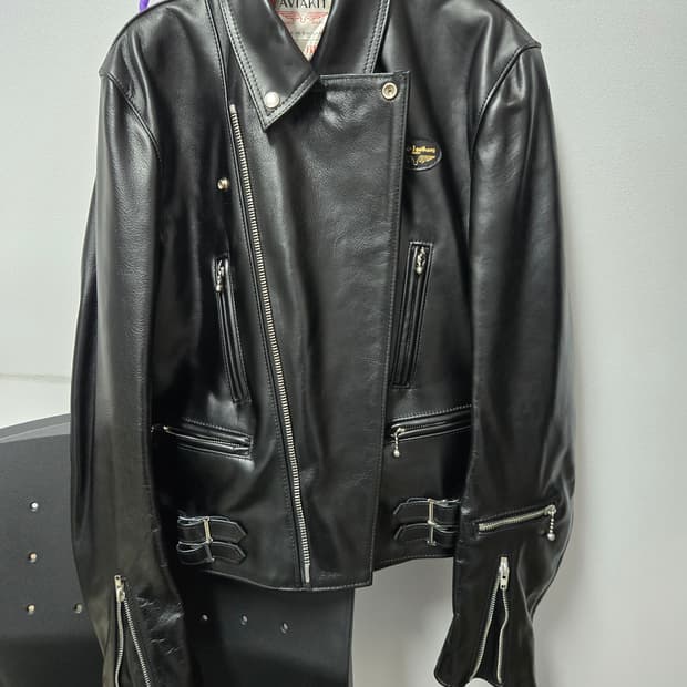 루이스레더391 40 홀스하이드 판매합니다.