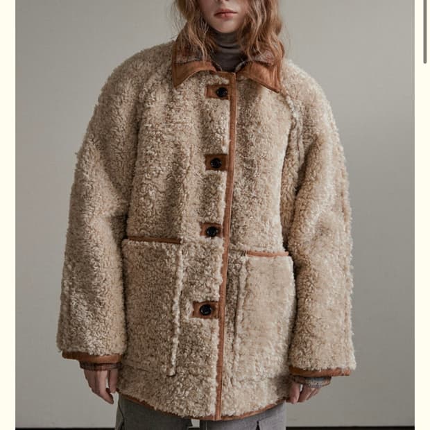 아우로 리버시블 시어링 코트 (새상품)