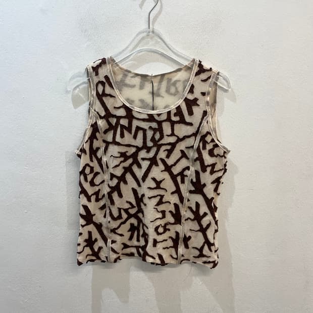 Trunk thorn sleeveless
