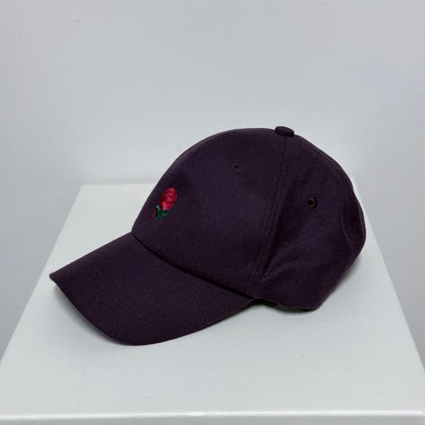 [FREE] 언더커버 19AW 로즈 버건디 울캡 모자 스냅백 볼캡