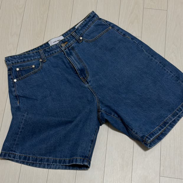 플라스틱프로덕트 반바지