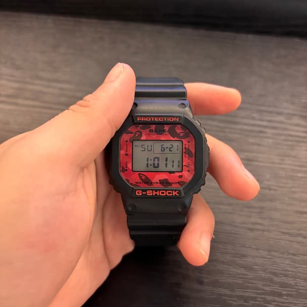 베이프]g-shock DW5600 레드 한정판[무음]