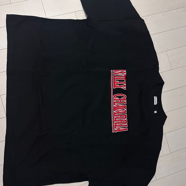 willy chavarria 레드 폰트 티셔츠 L사이즈