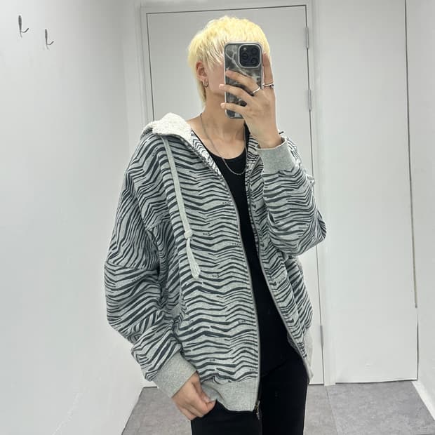 ‘Pink’ zebra pattern big hoodie