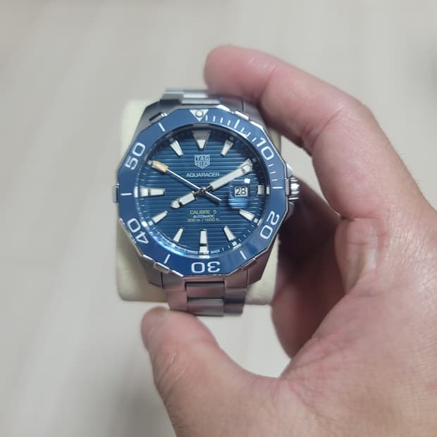 태그호이어 아쿠아레이서300  칼리버5