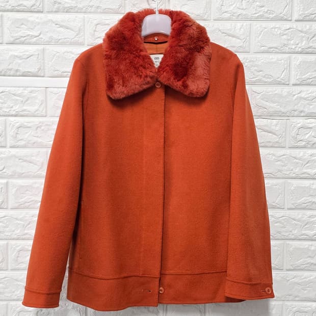 택포// 발렌시아가 오렌지 퍼 코트 90