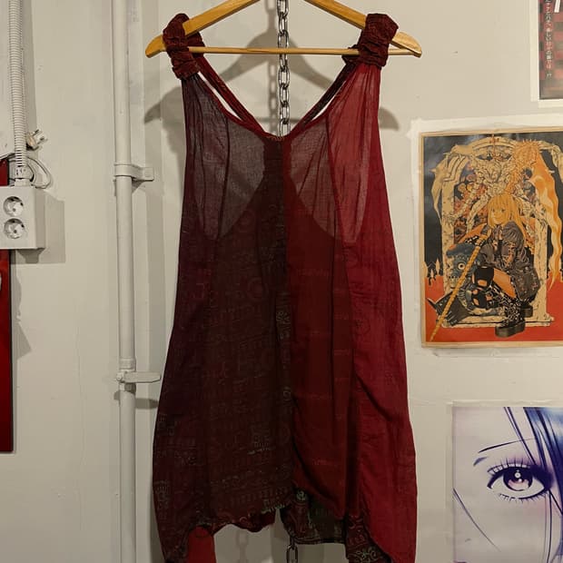 히피 레터링 언발란스 레드 버건디 원피스