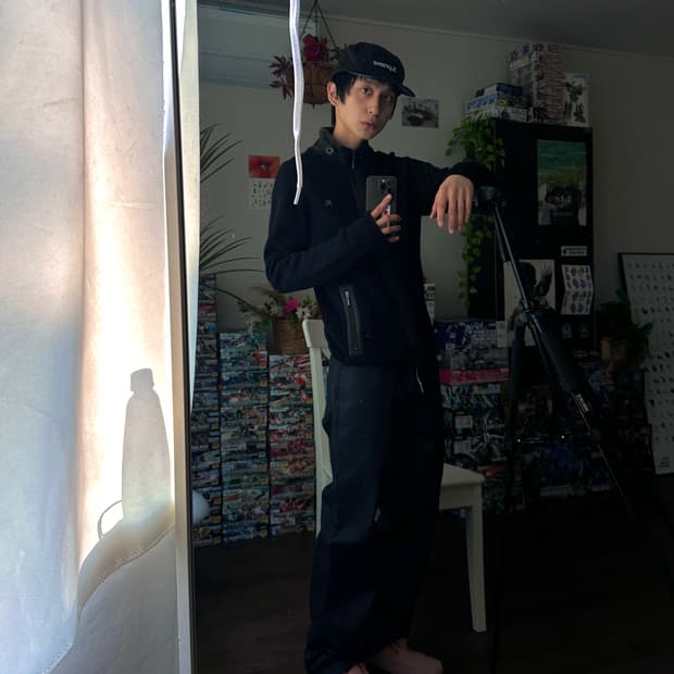 Burberry Black Label 레더 디테일 니트 집업