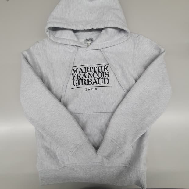 마리떼 프랑소와 저버 후드티