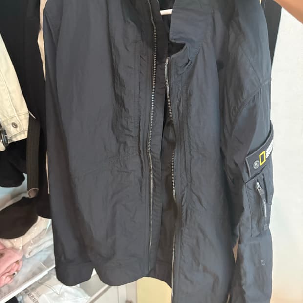 네셔널 지오그래픽 바람막이