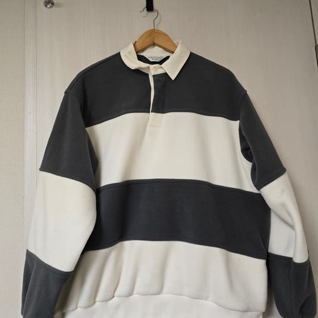 라퍼지스토어 후리스 오바핏 럭비티 ( 라지)