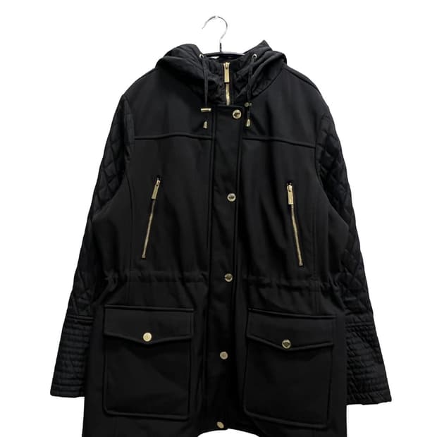 마이클 코어스 우먼스 금장 퀄팅 자켓 블랙