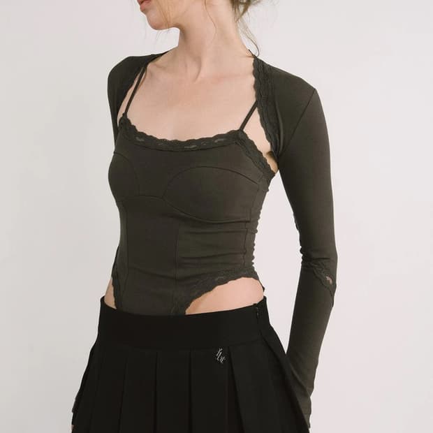 Threetimes evelyn lace top