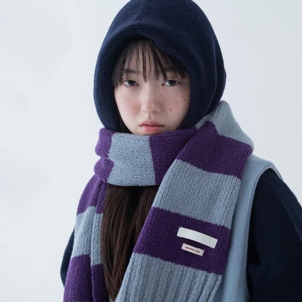 오헤시오 스트라이프 패턴 머플러 퍼플 블루