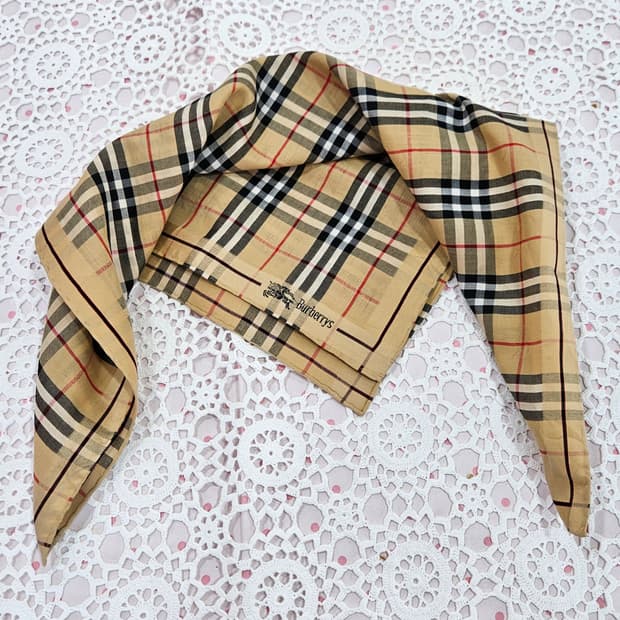 버버리(Burberrys) 빈티지 노바체크 손수건