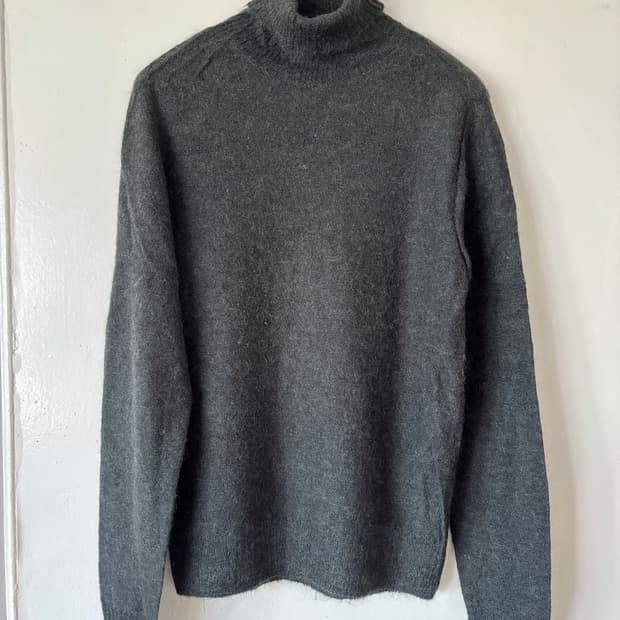 르메르 터틀넥 니트 사이즈 S
