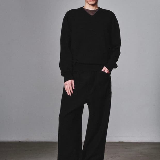 아트이프액츠 브이넥 xl 구매합니다.