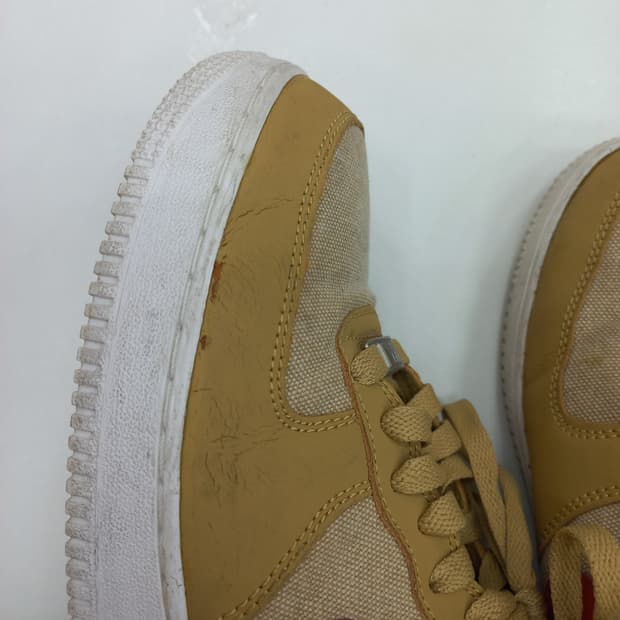 나이키 에어포스1 로우 캔버스 스우시 베이지 255mm