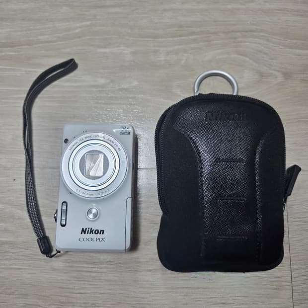 니콘 쿨픽스 s6900