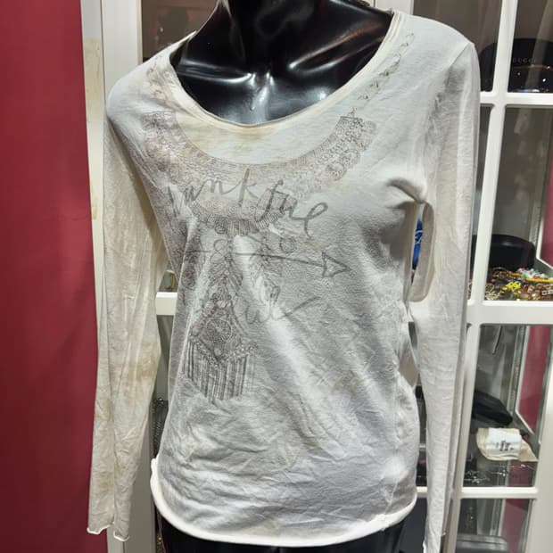 G.O.A long sleeve G.O.A 내추럴 디자인 롱슬리브