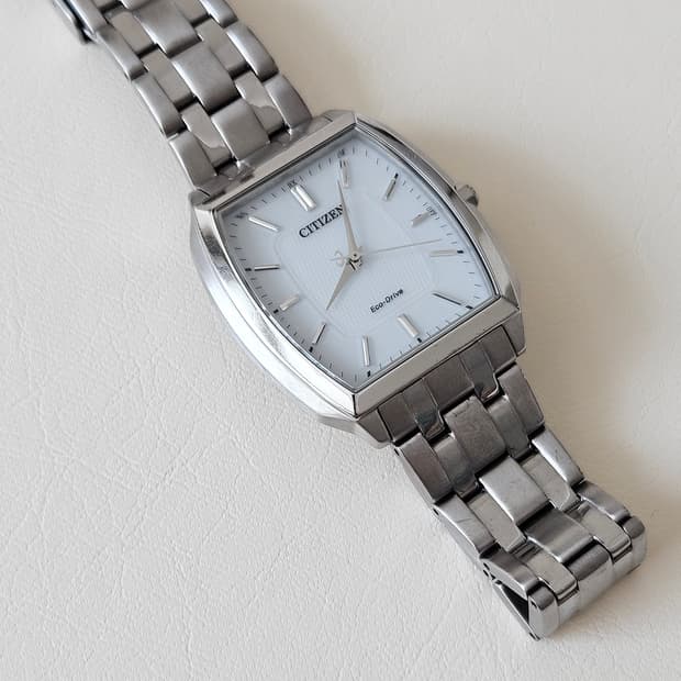 시티즌 에코드라이브 티타늄시계