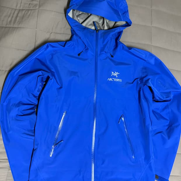 아크테릭스 바이탈리티 M