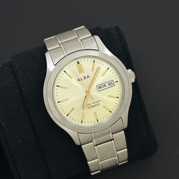 세이코 알바 옐로우 다이얼 시계