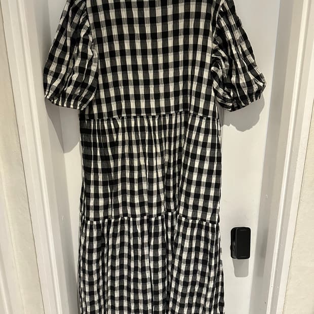 유노이아 체크원피스