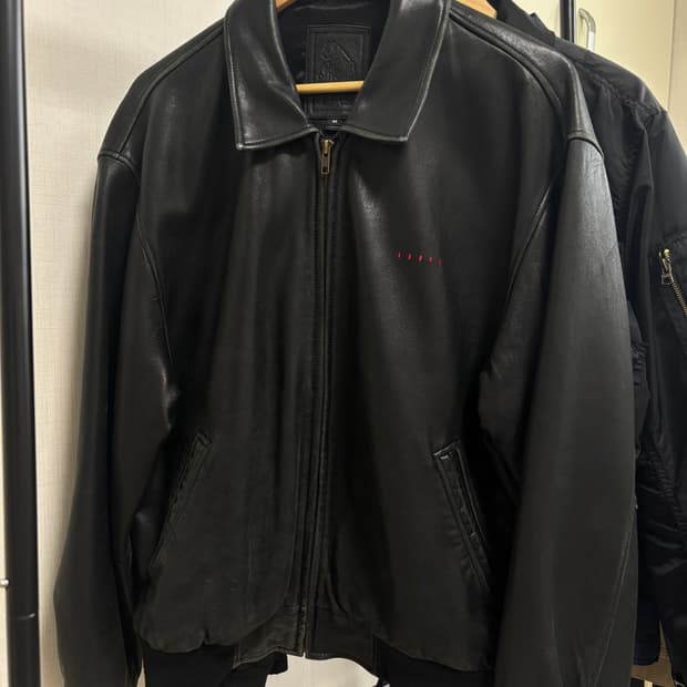 골든베어 레더 봄버 자켓