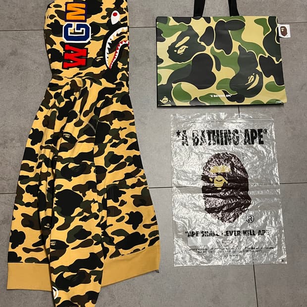 베이프 황계 샤크 후드집업 