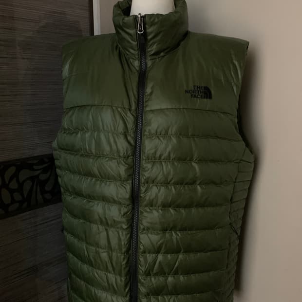 노스페이스 패딩조끼