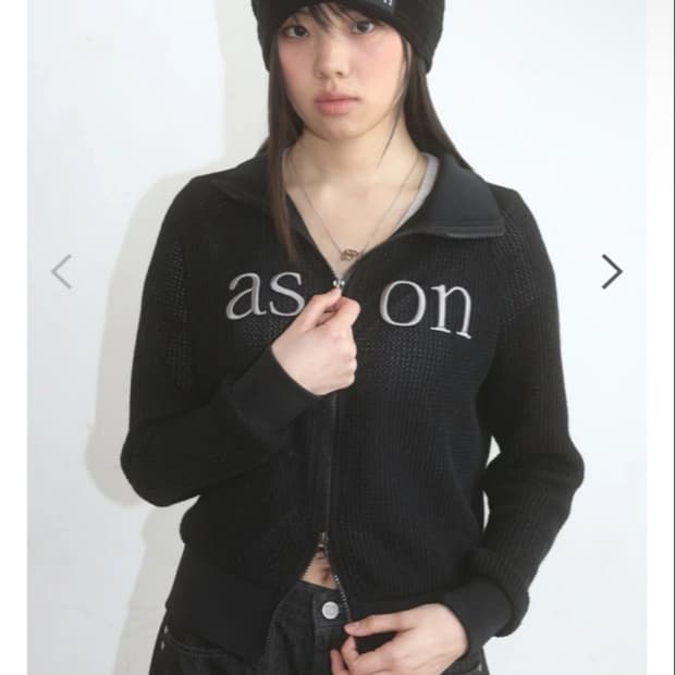 애즈온 소이 집업 블랙