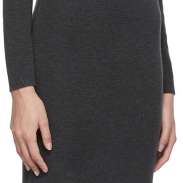 메종 키츠네 그레이 폭스 헤드 패치 니트 원피스