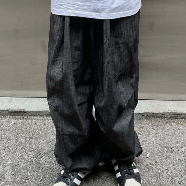 디서먼트 와이드 벌룬 데님팬츠