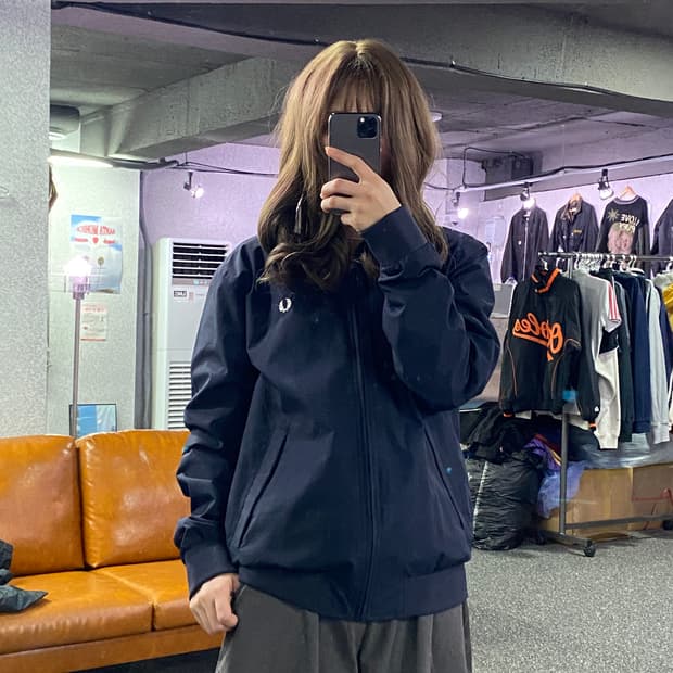 프레드 페리 스몰로고 나일론 미니멀 자켓 B2579