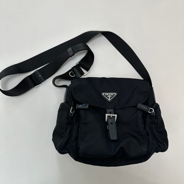 프라다 PRADA 리나일론 포코노 크로스백