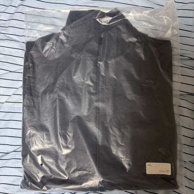 머듈 넥 집업 네이비 새상품